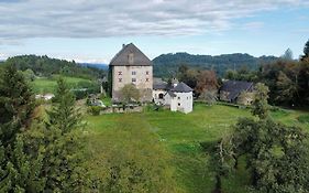 Schloss Moosburg